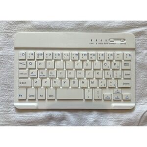 White Wireless Mini Keyboard ‎ Bluetooth - Android or IOS